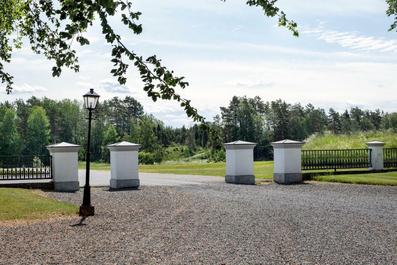 Vaestana Slott Guest House Granna Luaran gambar